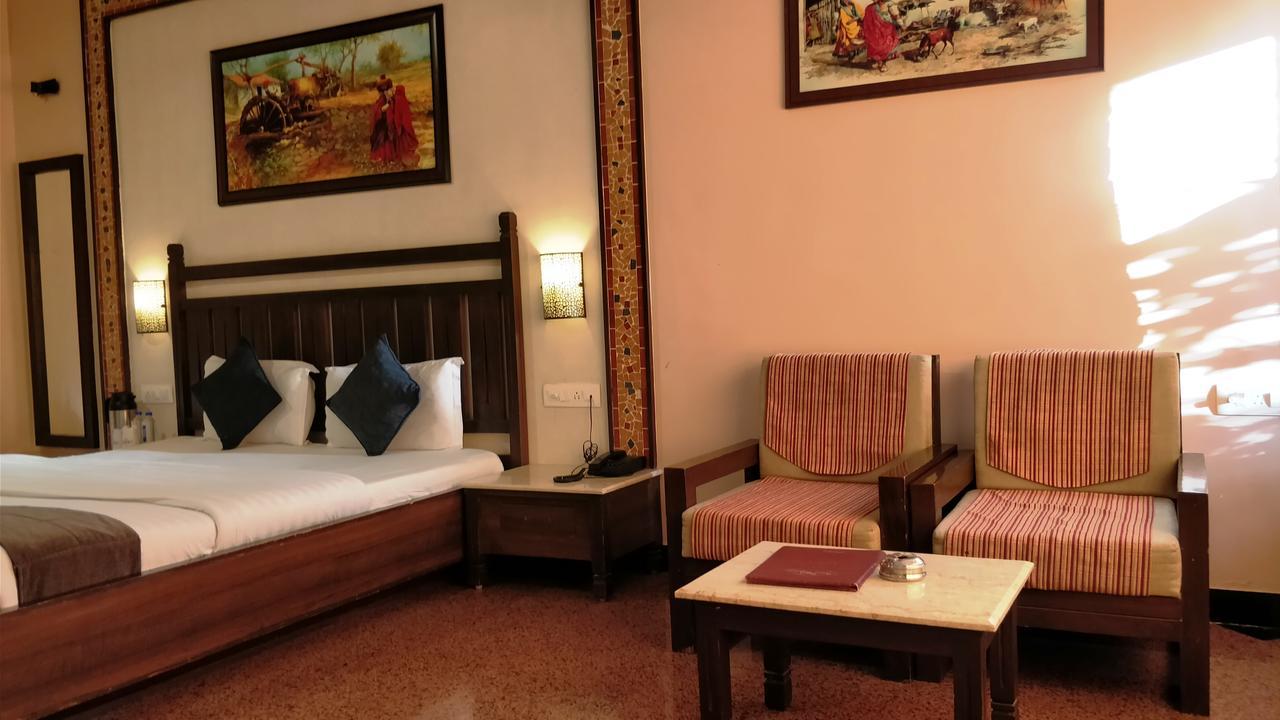 Hotel Mount Regency Mount Abu Exterior photo